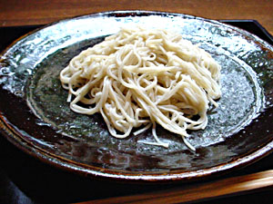 肻